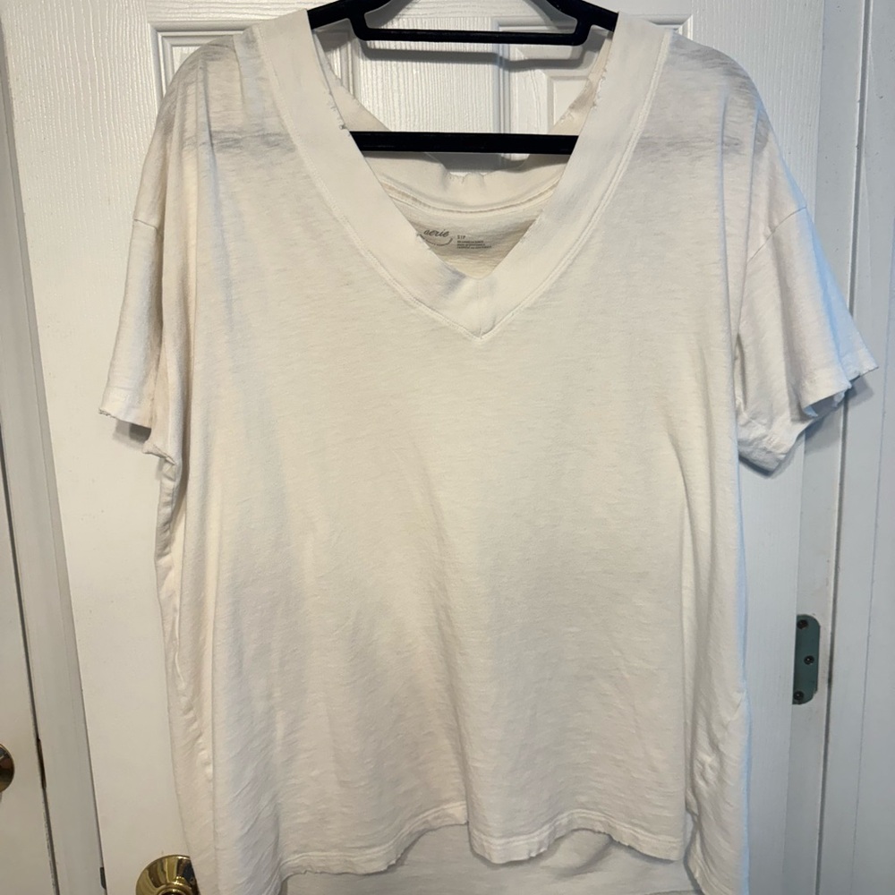 Aerie Soft White V-Neck Tee
